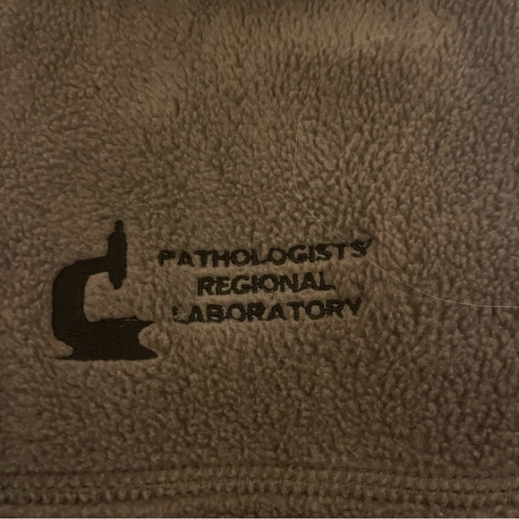 Cabela’s Vest Women Medium Brown Lightweight Embroidered Logo Full Zip Pockets - Picture 5 of 9